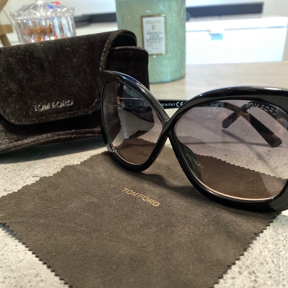 Tom Ford sunglasses - Picture 2 of 5